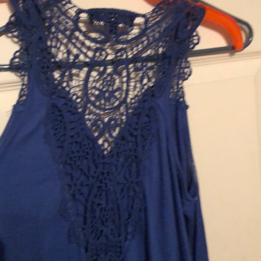 Tank top - Picture 3 of 4
